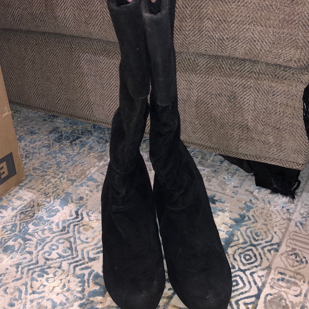 tall black boots